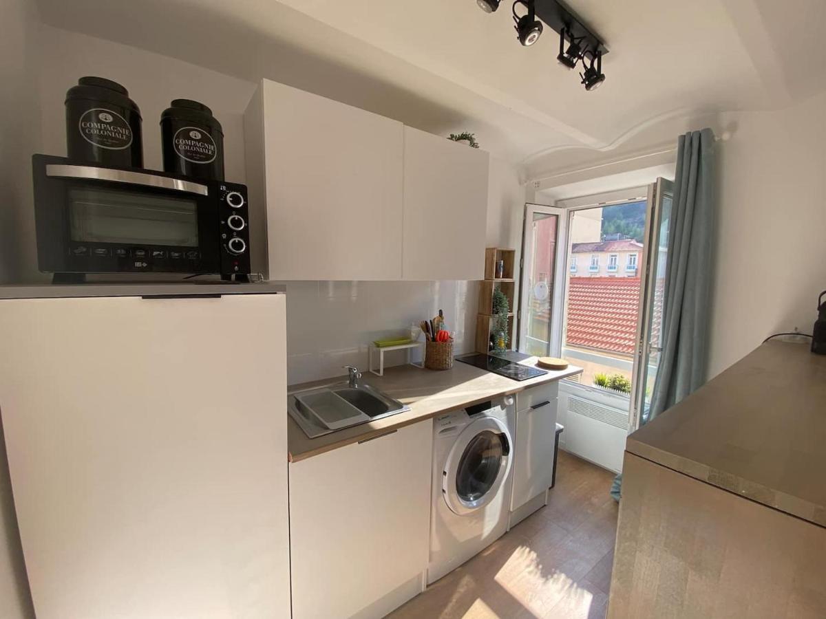 Studio Le Rocher, Menton Apartment Bagian luar foto